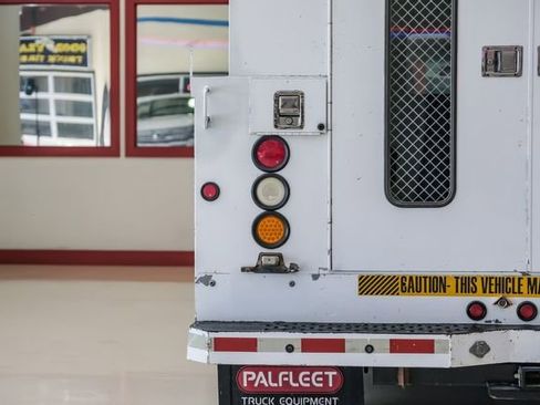 Used 2015 Ford F350 XL w/ Power Equipment Group image 40