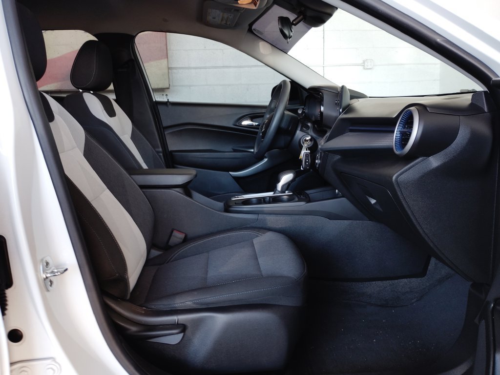 Used 2024 Chevrolet Trax LS FWD image 15