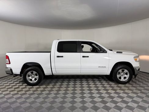 Used 2024 RAM 1500 Big Horn AWD/4WD image 7