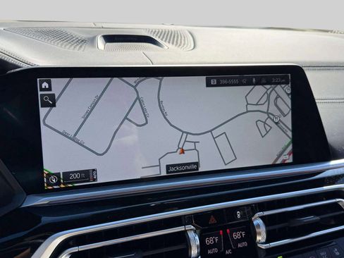 Used 2022 BMW X7 M50i image 44