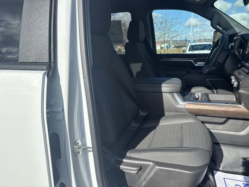 New 2026 Chevrolet Silverado 3500 LT w/ Convenience Package image 26