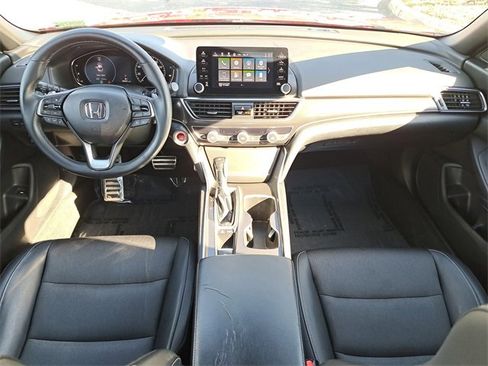 Used 2018 Honda Accord Sport image 14
