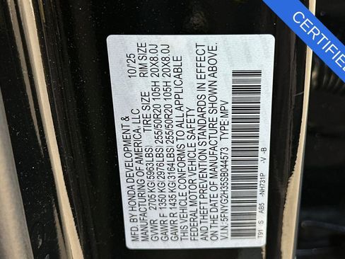 Certified 2025 Honda Pilot Sport image 34