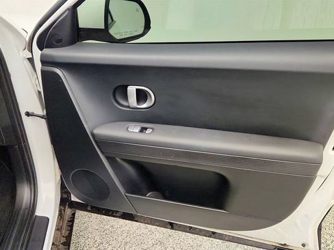 Used 2024 Hyundai Ioniq 5 SEL RWD image 23