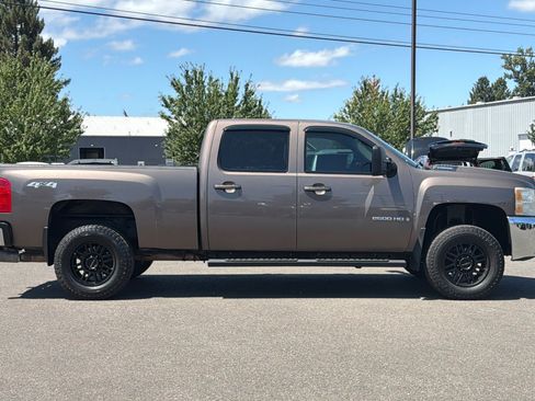 Used 2008 Chevrolet Silverado 2500 LTZ w/ Safety Package AWD/4WD image 3