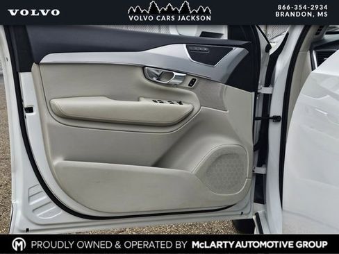 Used 2018 Volvo XC90 T6 Momentum w/ Convenience Package image 15
