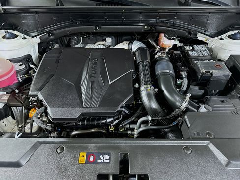 Used 2025 Hyundai Santa Fe SEL image 34