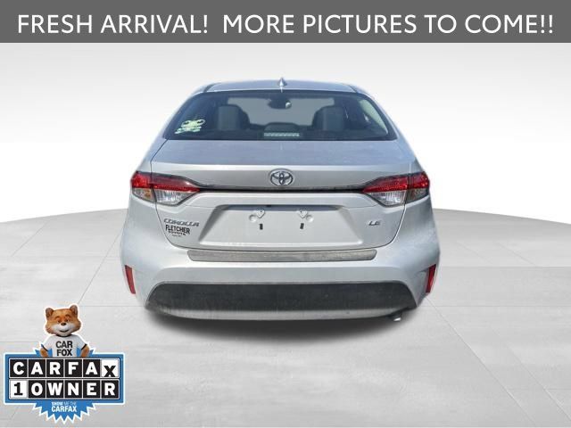 Used 2026 Toyota Corolla LE FWD image 5