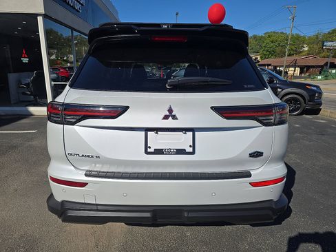 New 2025 Mitsubishi Outlander Trail Edition image 5