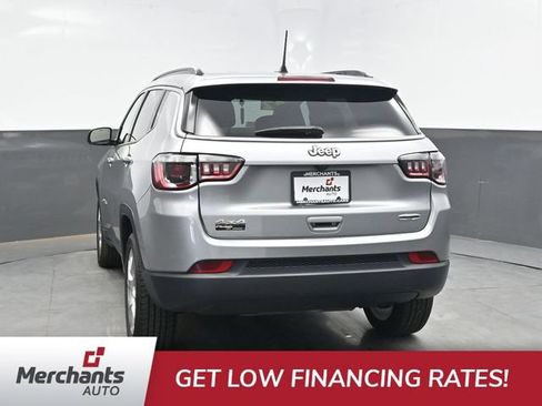 Used 2022 Jeep Compass Latitude AWD/4WD image 5