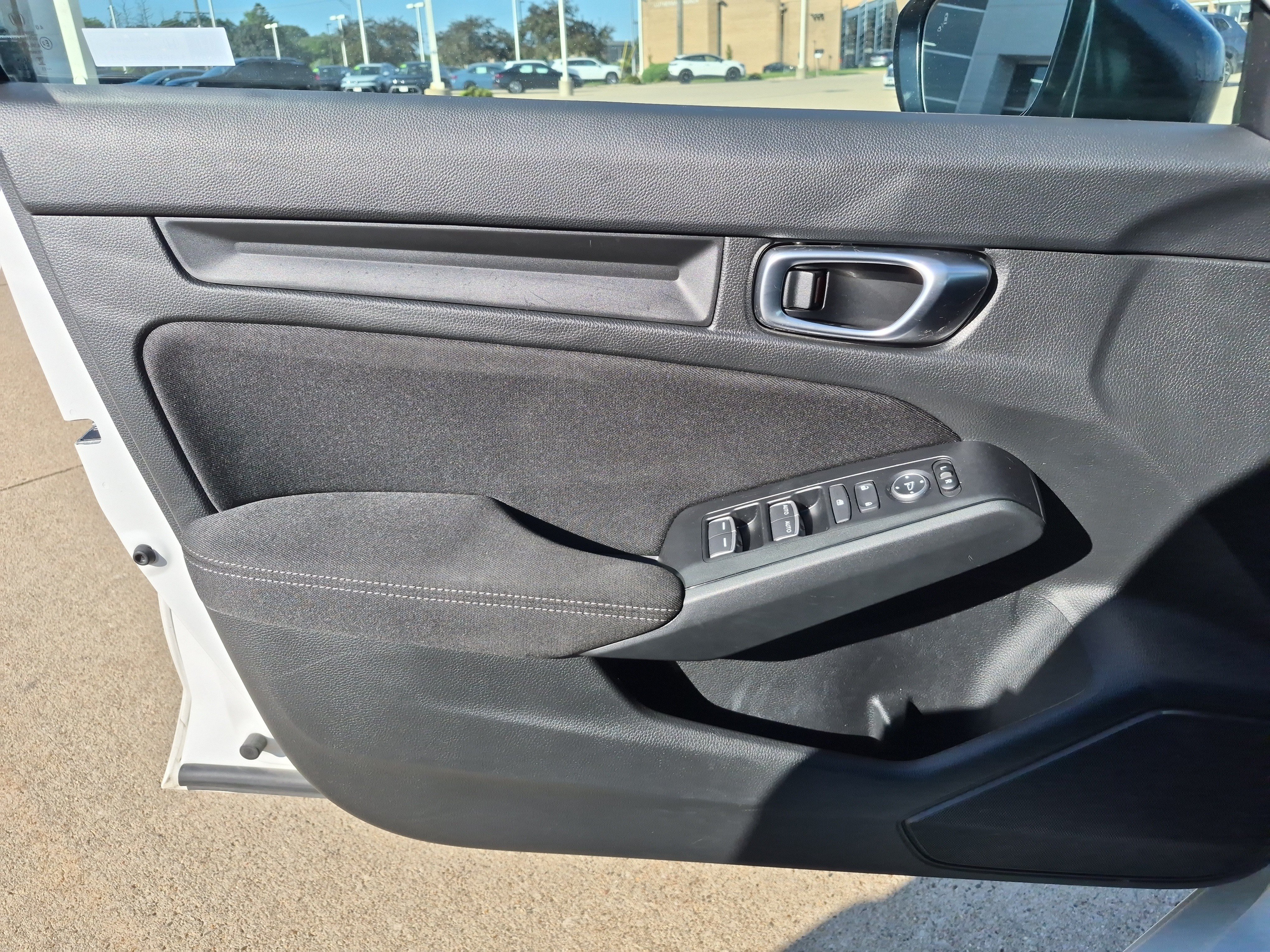 Used 2025 Honda Civic Sport image 9