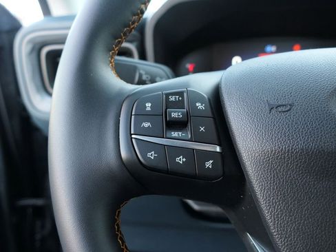 Used 2025 Ford Maverick Tremor image 16