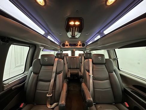 Used 2022 Chevrolet Express 2500 Extended w/ Enhanced Convenience Package RWD image 2