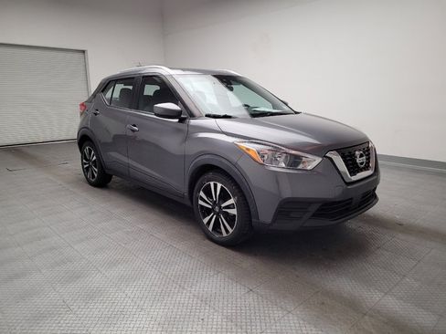 Used 2020 Nissan Kicks SV image 13