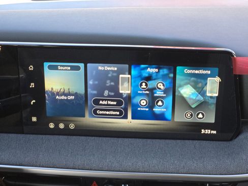 New 2026 Nissan Kicks SV image 14