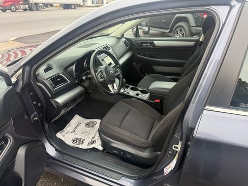 Used 2016 Subaru Legacy 2.5i Premium image 9