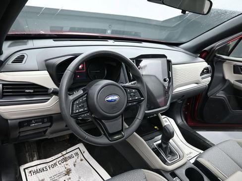 Used 2025 Subaru Forester Premium image 15