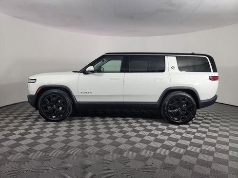 Used 2024 Rivian R1S Adventure image 2