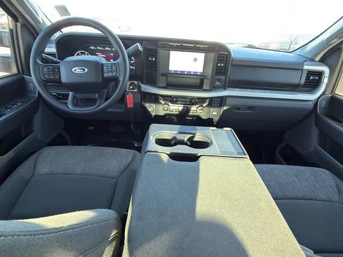 Used 2023 Ford F350 XLT image 18