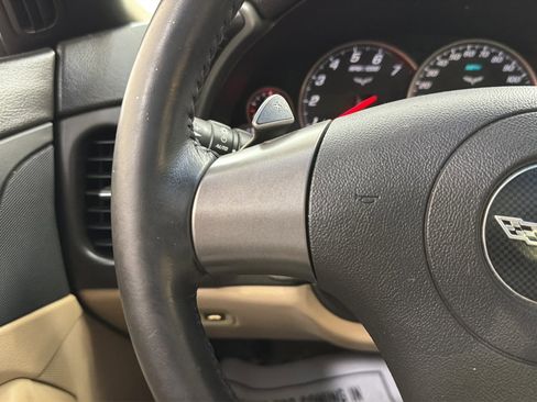 Used 2007 Chevrolet Corvette Coupe w/ Preferred Equipment Group image 27