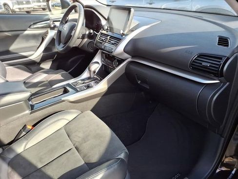 Used 2023 Mitsubishi Eclipse Cross SE image 18