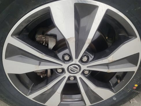 Used 2020 Nissan Murano SV FWD image 31