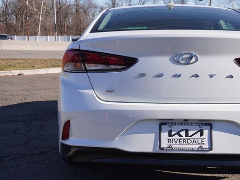 Used 2019 Hyundai Sonata SE image 13