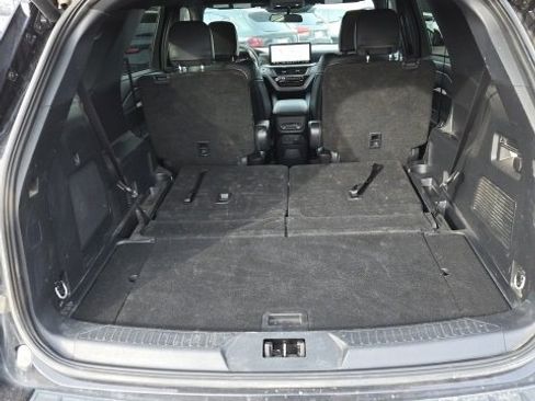Used 2025 Ford Explorer ST-Line image 24