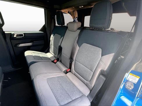 Used 2022 Ford Bronco Outer Banks AWD/4WD image 18