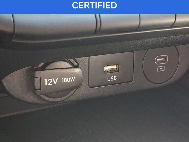 Certified 2025 Hyundai Elantra SEL FWD image 25