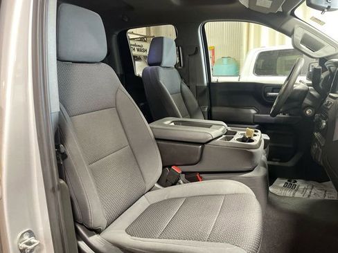 Used 2021 Chevrolet Silverado 1500 Custom AWD/4WD image 22