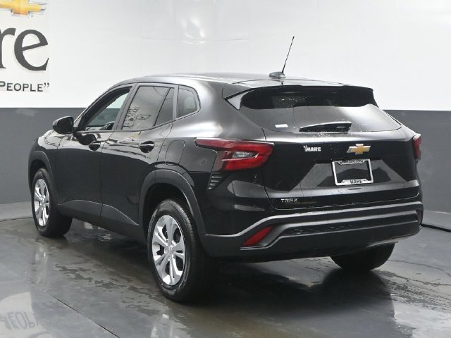New 2026 Chevrolet Trax LS FWD image 14