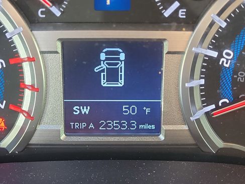 Used 2018 Toyota 4Runner Limited image 20