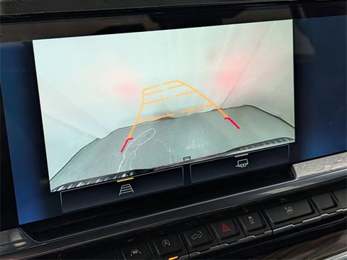 Used 2023 Chevrolet Silverado 1500 RST w/ Protection Package image 25