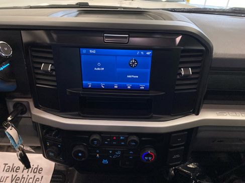 New 2026 Ford F250 XL w/ XL Chrome Package image 19