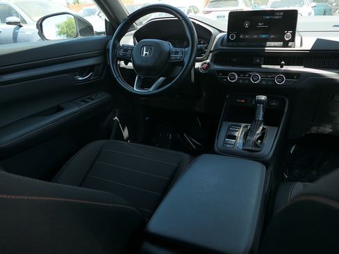 Used 2025 Honda CR-V Sport image 26
