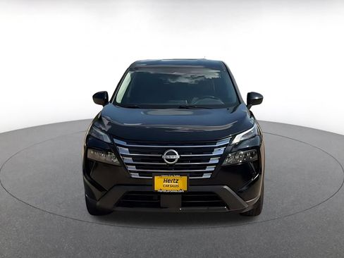 Used 2025 Nissan Rogue SV FWD image 4