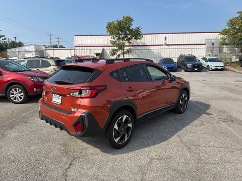 Used 2024 Subaru Crosstrek 2.5i Limited AWD/4WD image 3