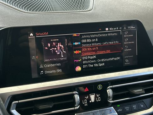 Used 2022 BMW 330i Sedan w/ M Sport Package image 16