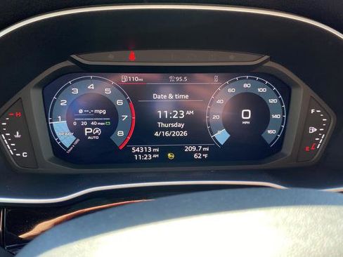 Used 2022 Audi Q3 2.0T Premium w/ Convenience Package AWD/4WD image 17