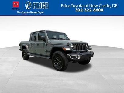 Used 2024 Jeep Gladiator Sport