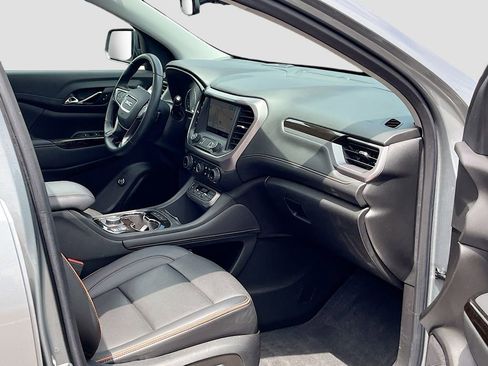 Used 2023 GMC Acadia AT4 w/ LPO, Floor Liner Package AWD/4WD image 31