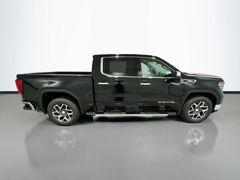 New 2026 GMC Sierra 1500 SLT w/ SLT Convenience Package RWD image 8