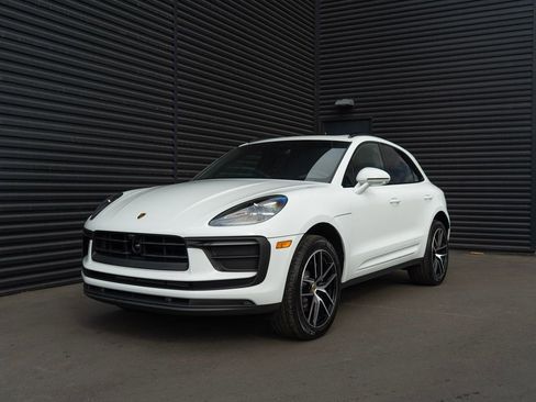 New 2025 Porsche Macan AWD/4WD image 1