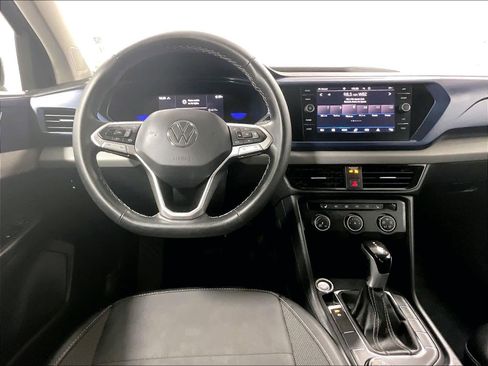 Used 2022 Volkswagen Taos SE image 17