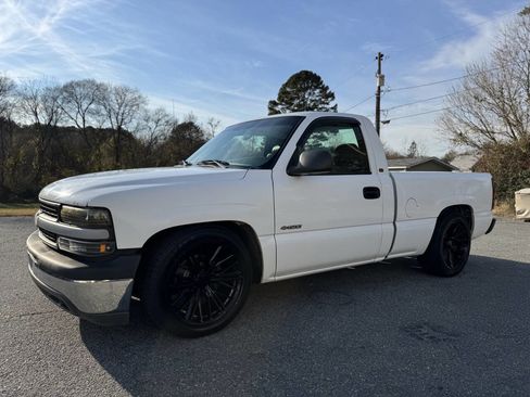 Used 2002 Chevrolet Silverado 1500 2WD Regular Cab image 14