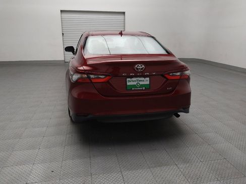 Used 2021 Toyota Camry LE image 6