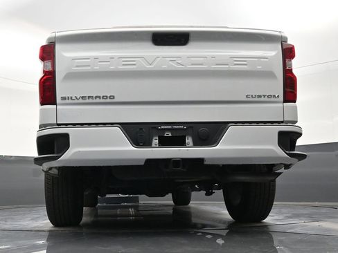 Used 2025 Chevrolet Silverado 1500 Custom image 23