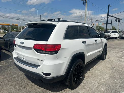 Used 2017 Jeep Grand Cherokee Limited AWD/4WD image 6