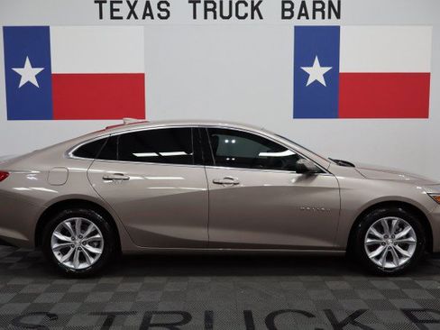 Used 2023 Chevrolet Malibu LT w/ Driver Confidence Package FWD image 14
